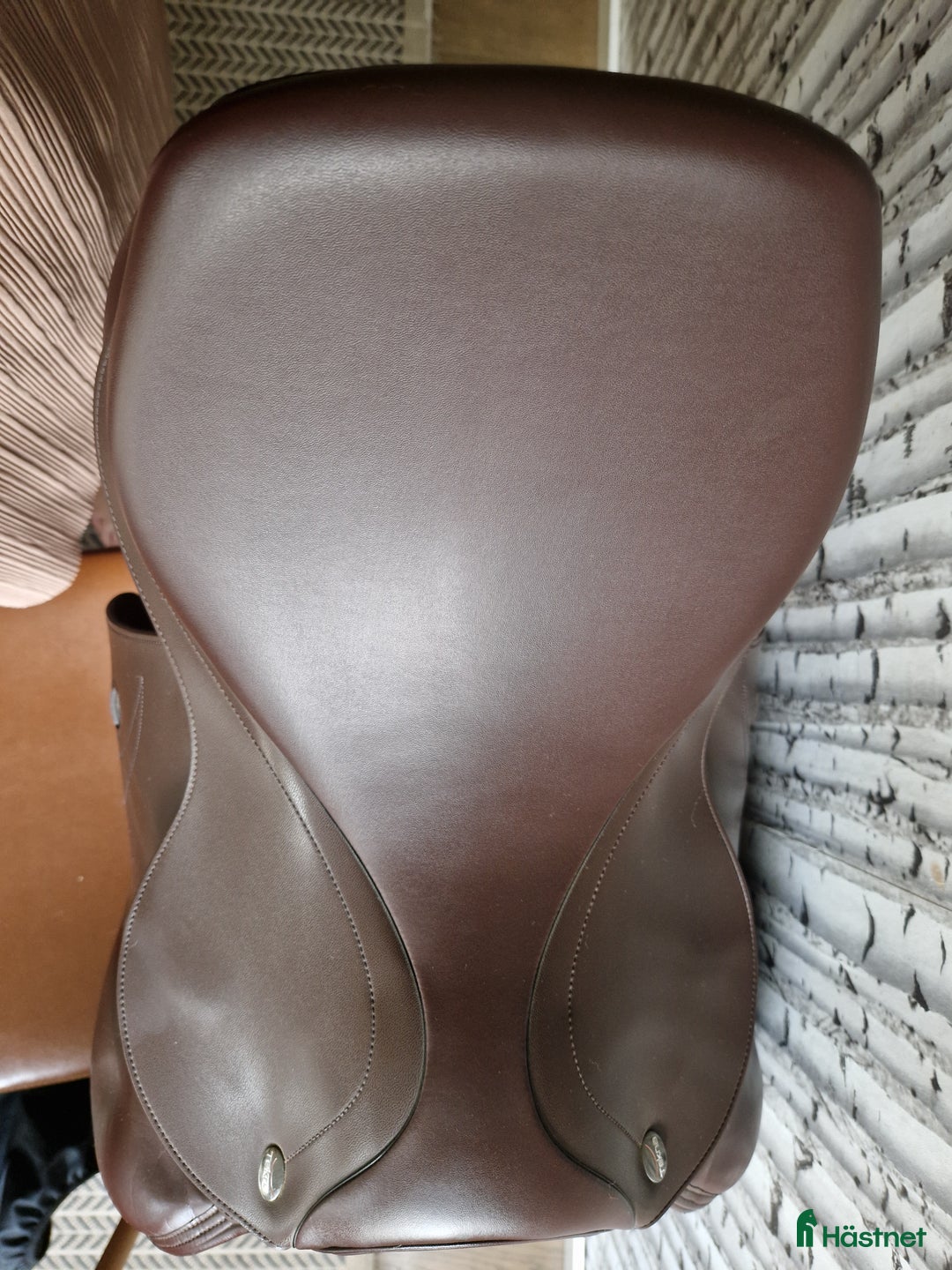 Sadlar hästutrustning till salu: Fin hoppsadel i Svalöv - Annons 4