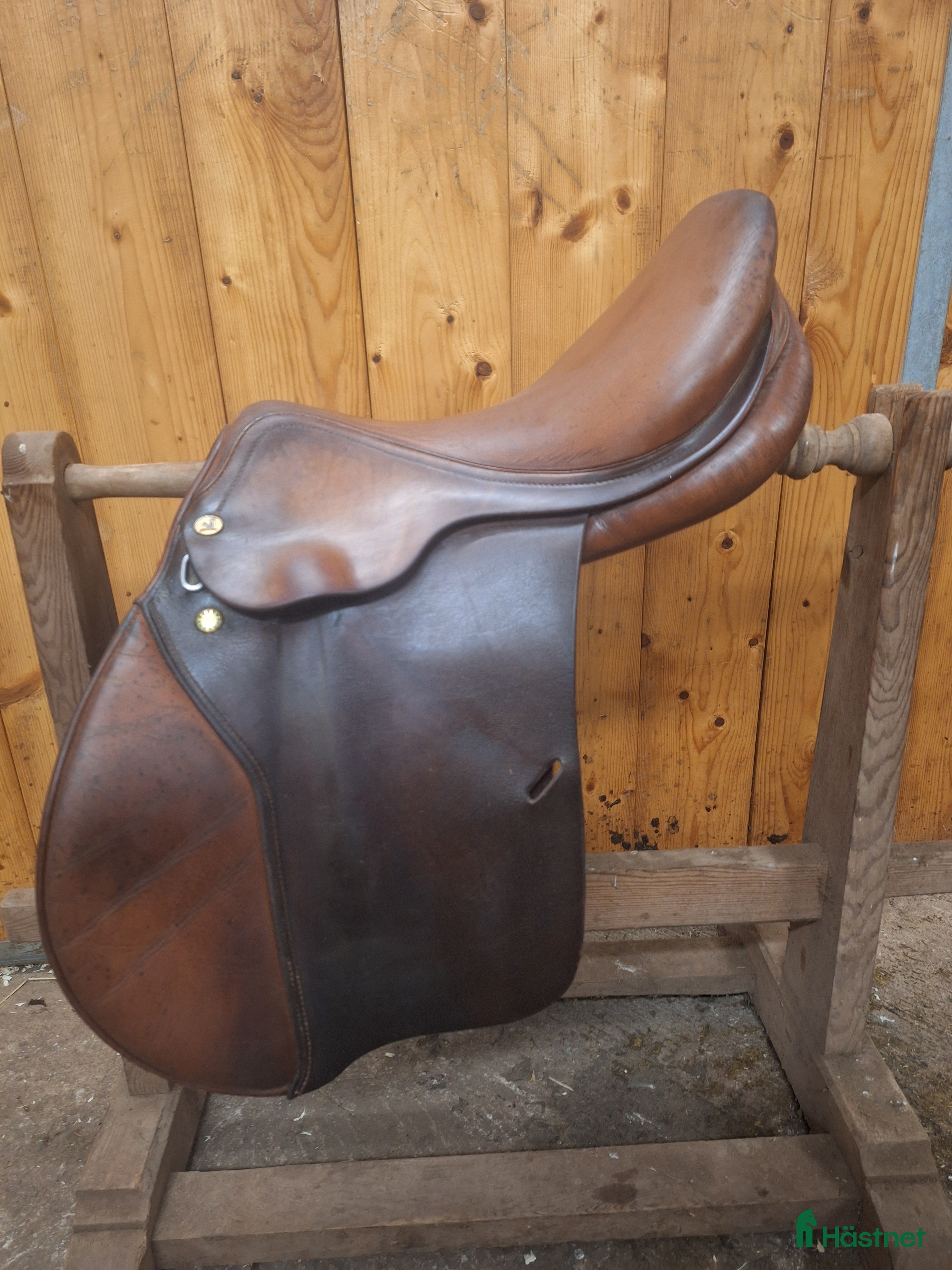 Sadlar hästutrustning Hoppsadel från Prestige 17 tum i Tidaholm - Annons 13