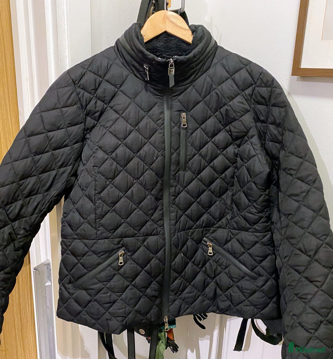 Jackor & Kavajer ryttarutrustning till salu: Ridjacka JH Collection stl L i Falun - Annons 1