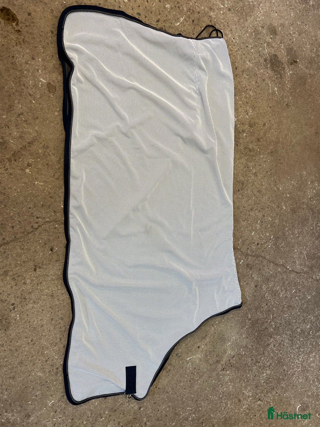 Täcken hästutrustning till salu: Olika täcken  i Ingarö - Annons 4