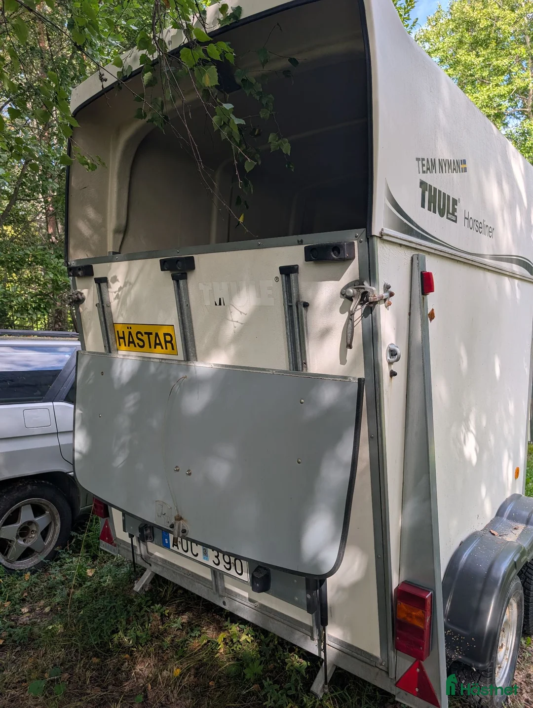 Hästtransporter  fordon & transport till salu: Fin boggie hästtransport  - Annons 2