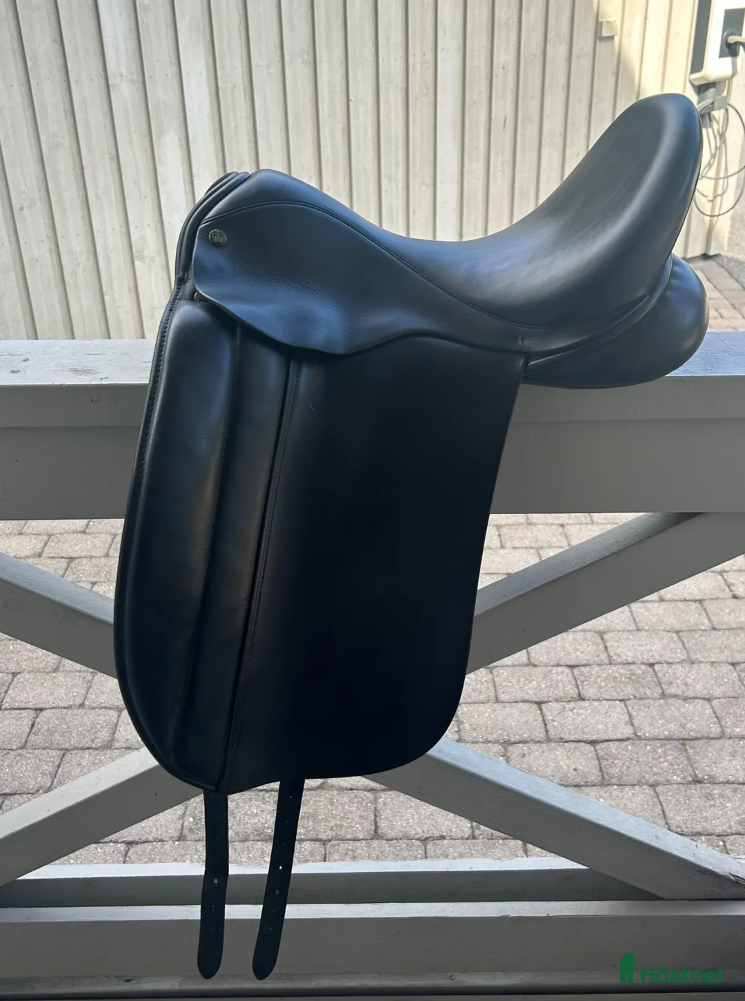 Sadlar hästutrustning till salu: Crown Warmblood - Annons 1