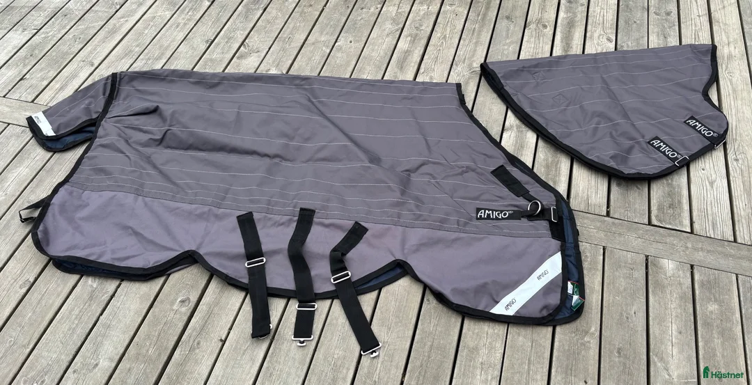 Täcken hästutrustning till salu: Amigo Bravo 100g - 115cm - Annons 2