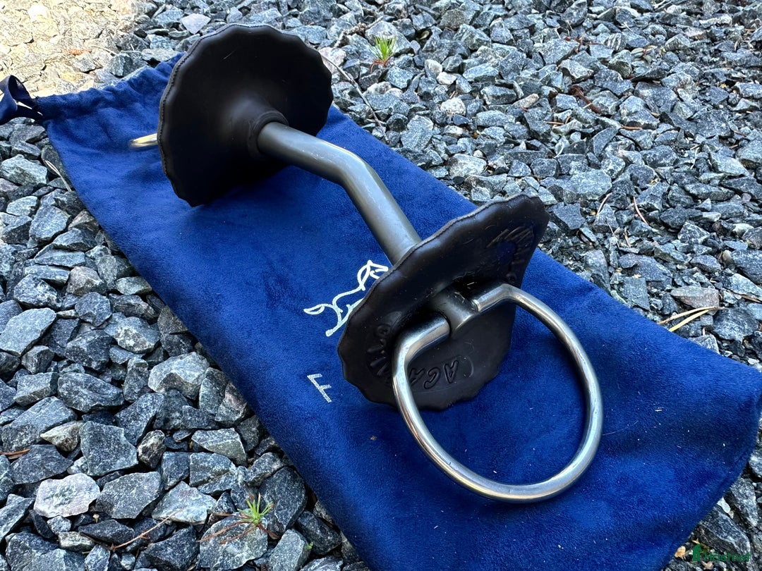 Bett hästutrustning till salu: Fager bett i Köping - Annons 1