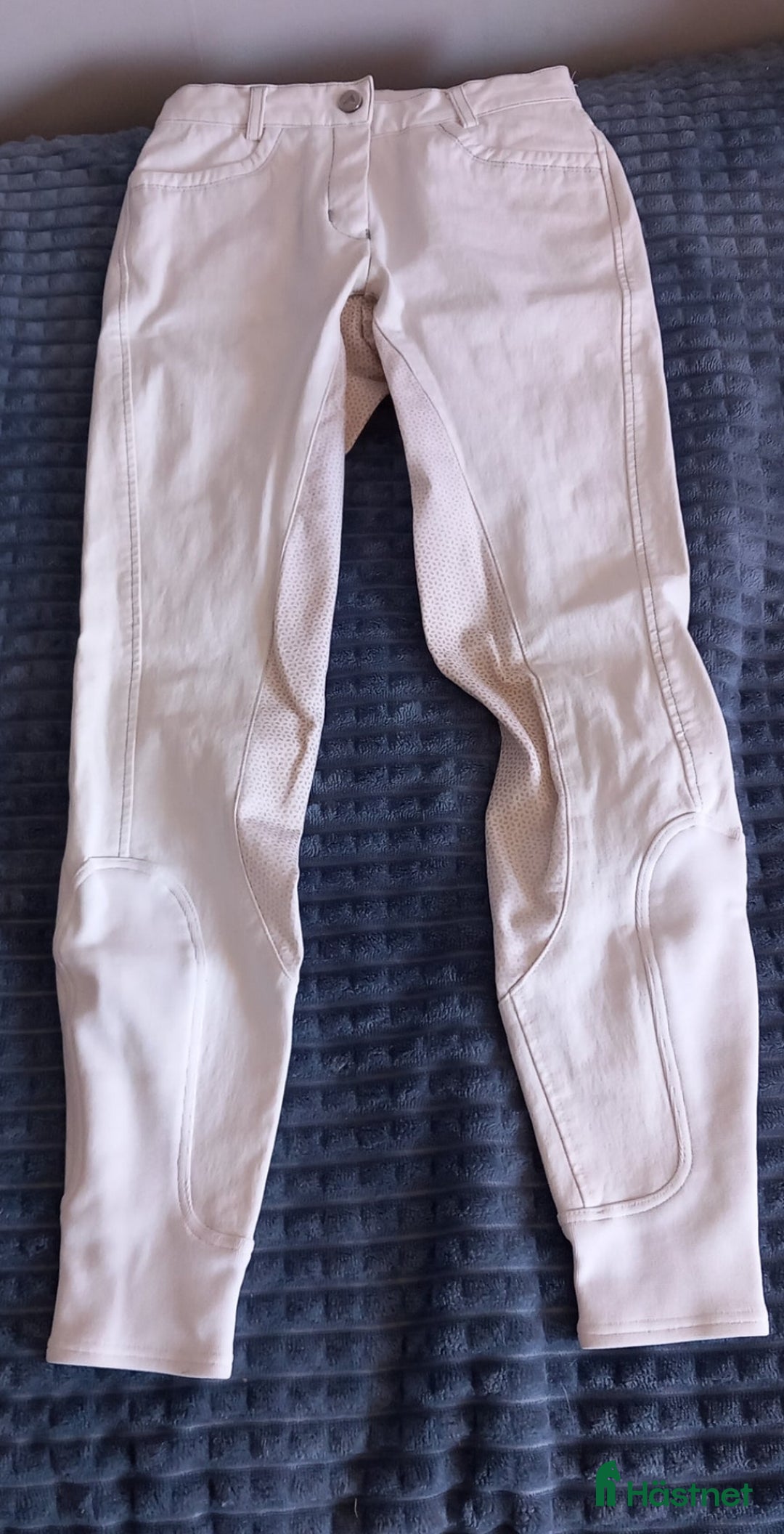 Ridbyxor ryttarutrustning till salu: Vita ridbyxor storlek 152  i Kalmar - Annons 1