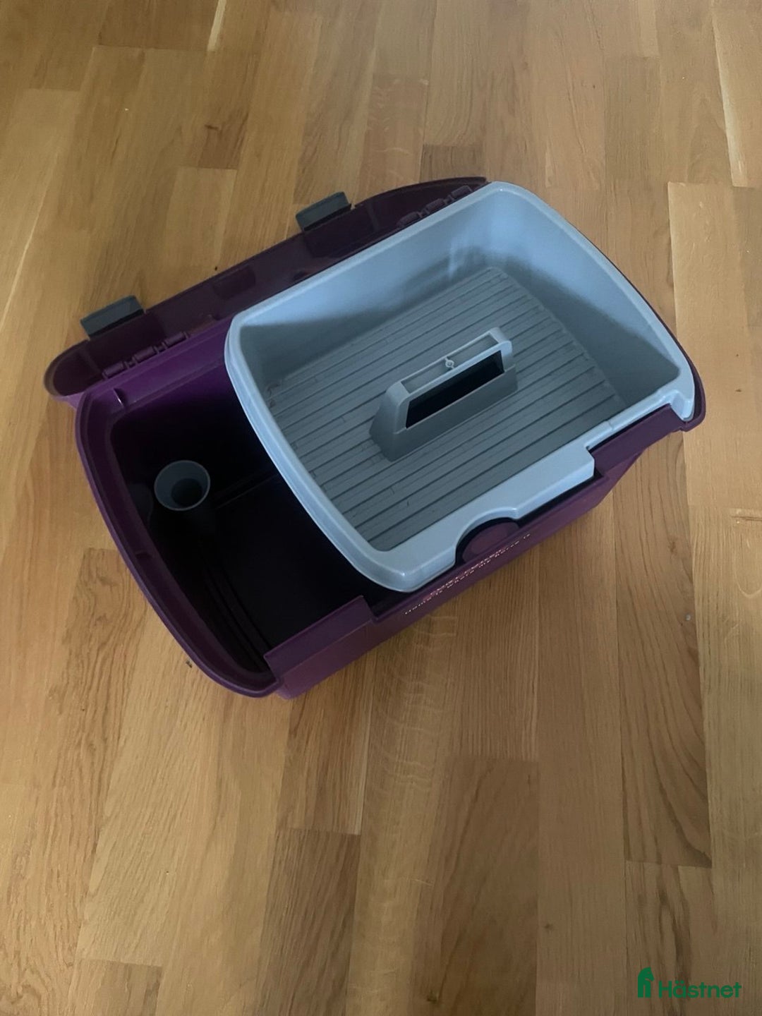 Övrig utrustning övrig utrustning till salu: Ryktlåda (borsten ingår) i Örebro - Annons 2