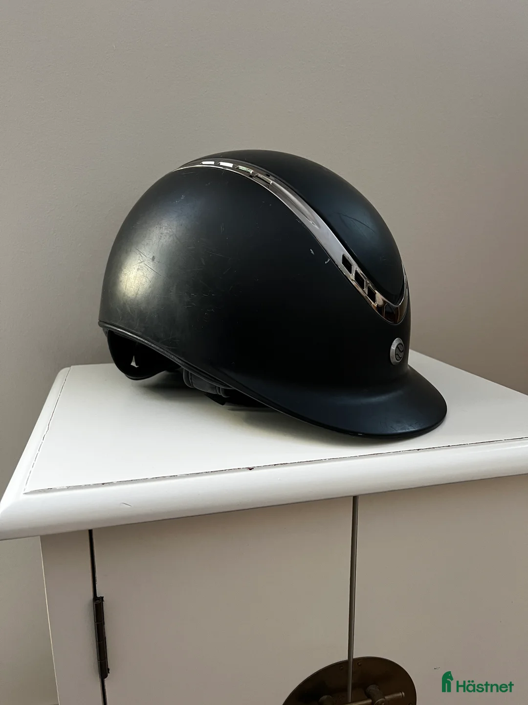 Hjälmar ryttarutrustning till salu: Back on track hjälm  i Västra Frölunda - Annons 3