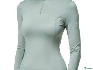 Övrigt Ridkläder ryttarutrustning till salu: 2 toppar Equestrian Stockholm i Helsingborg - Annons 1