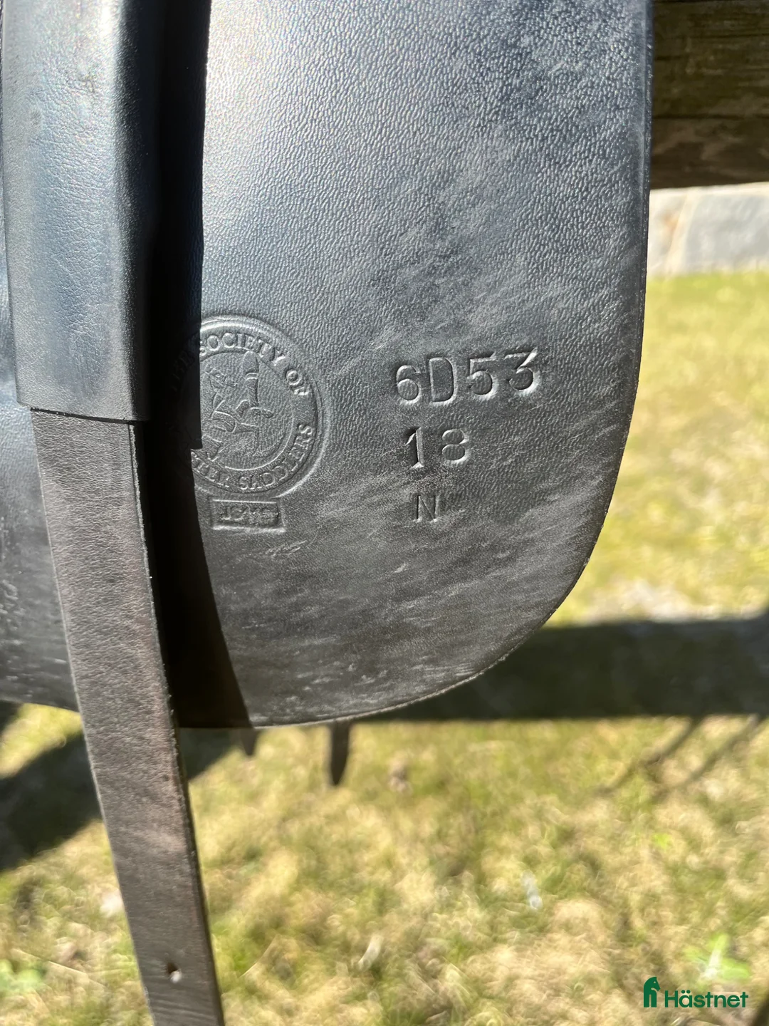 Sadlar hästutrustning till salu: Bra beg dressyrsadel Jeffries 18 tum normal vidd - Annons 9