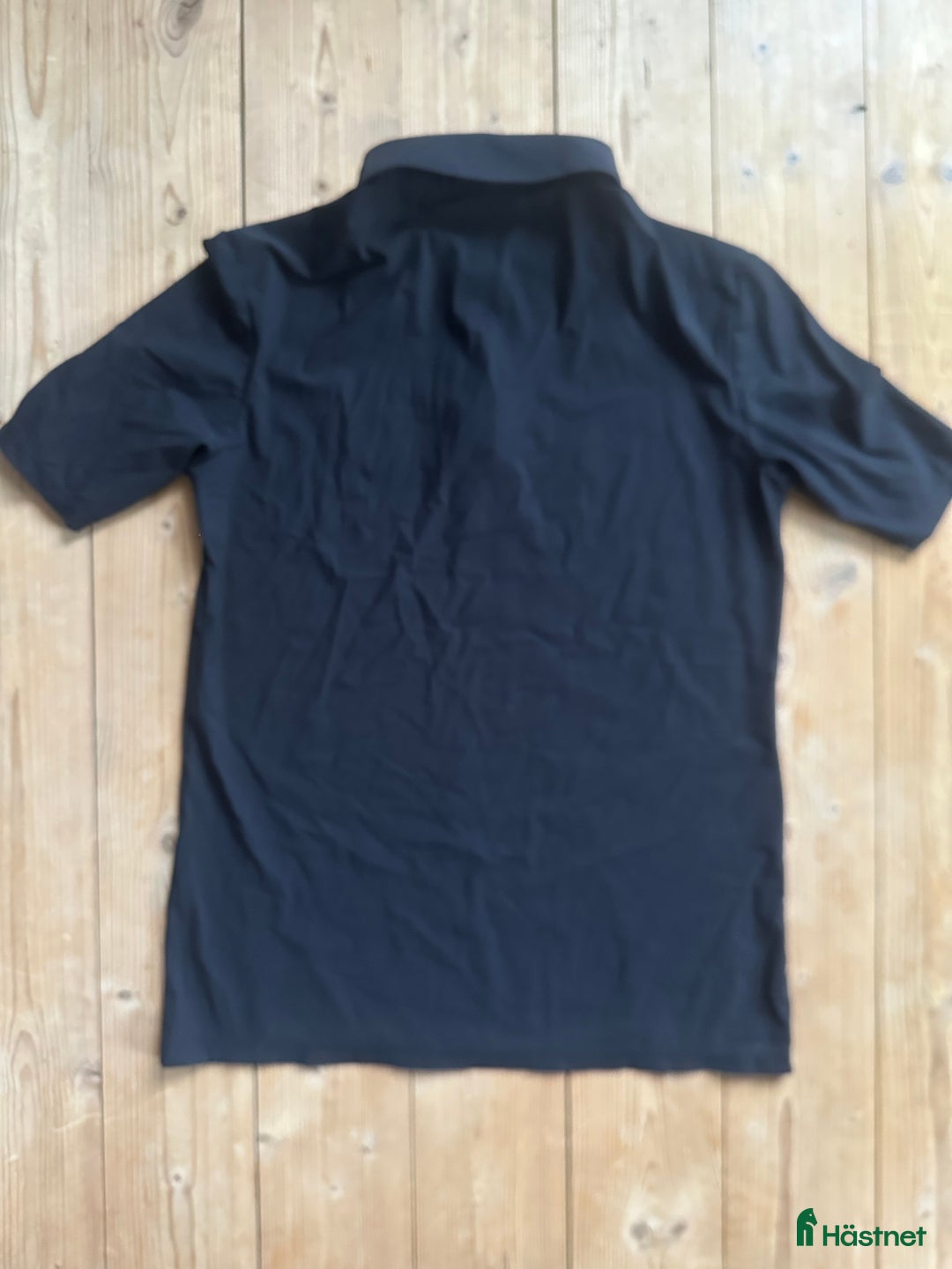 Övrigt Ridkläder ryttarutrustning till salu: Hugo Boss tröjor strl XS i Växjö - Annons 3