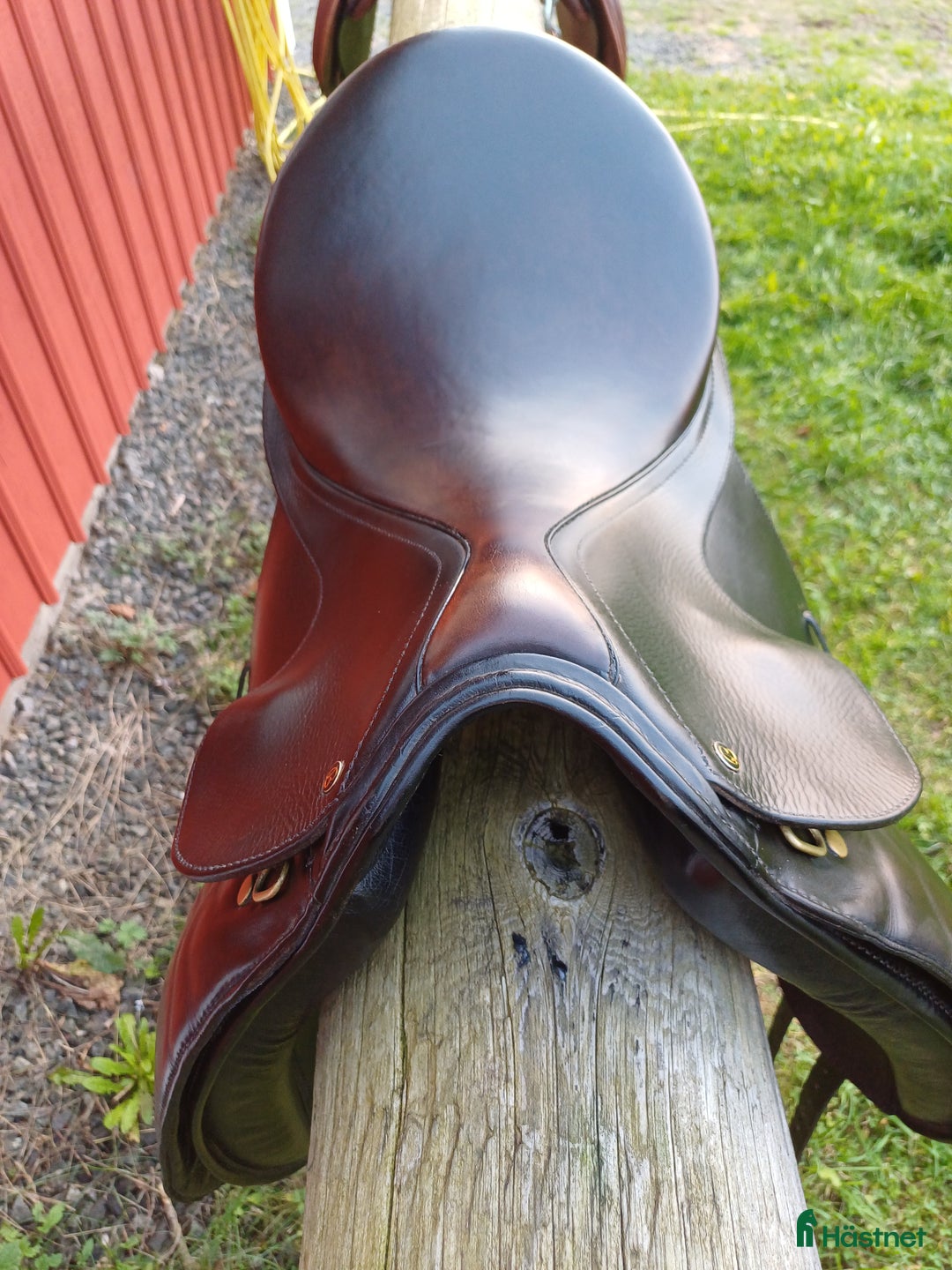 Sadlar hästutrustning till salu: Bates dressyrsadel i Habo - Annons 5