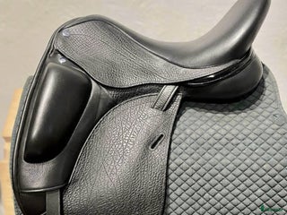 Sadlar hästutrustning till salu: Frank Baines Etude i Söderhamn - Annons 11