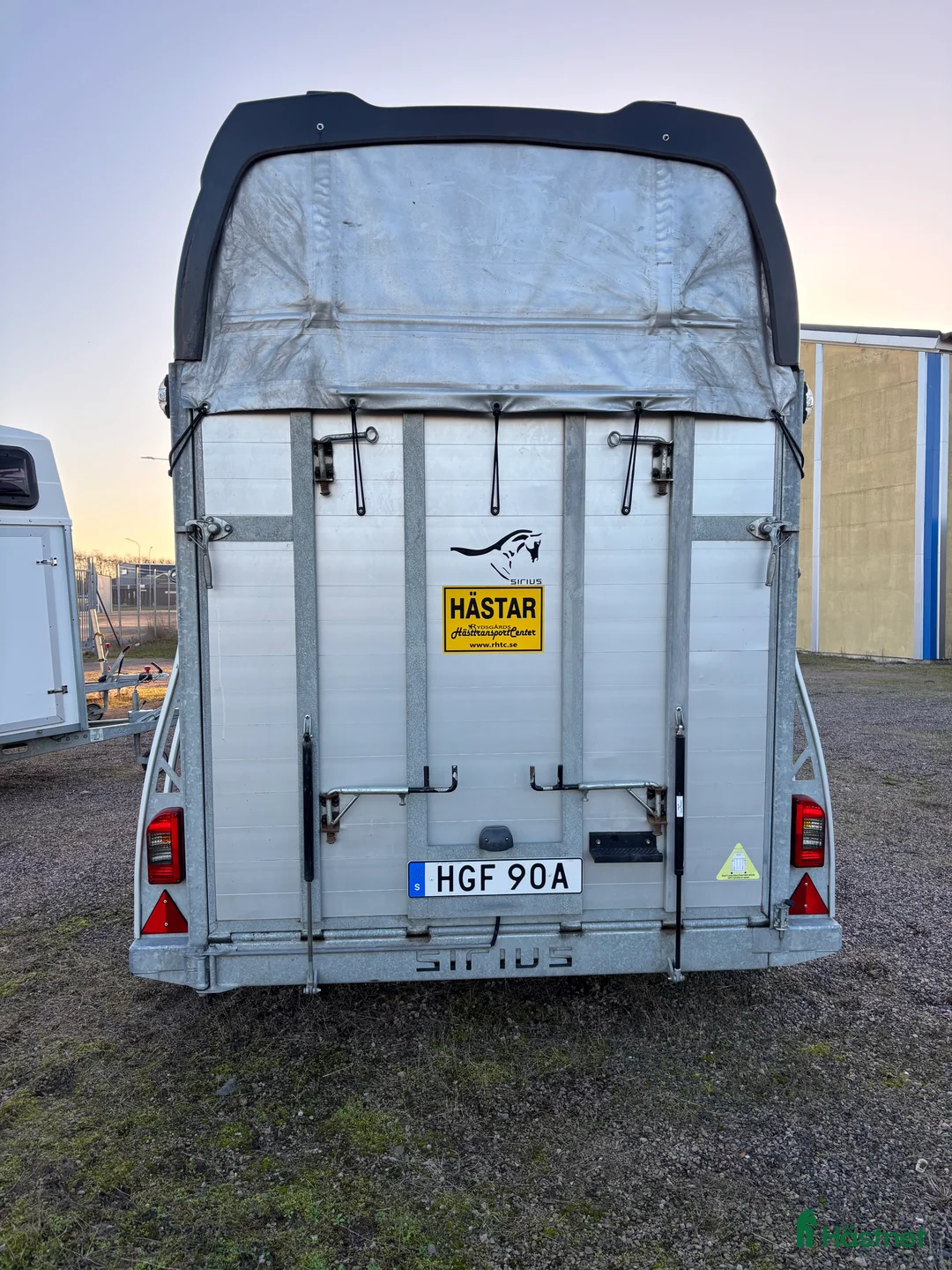 Hästtransporter  fordon & transport till salu: Sirius med sadelkammare - Annons 8