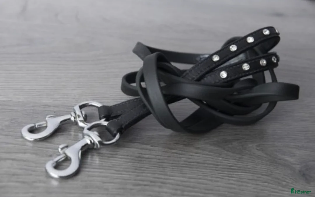 Träns hästutrustning till salu: Säljer nordic horse huvudlag och tyglar i Kiruna - Annons 1