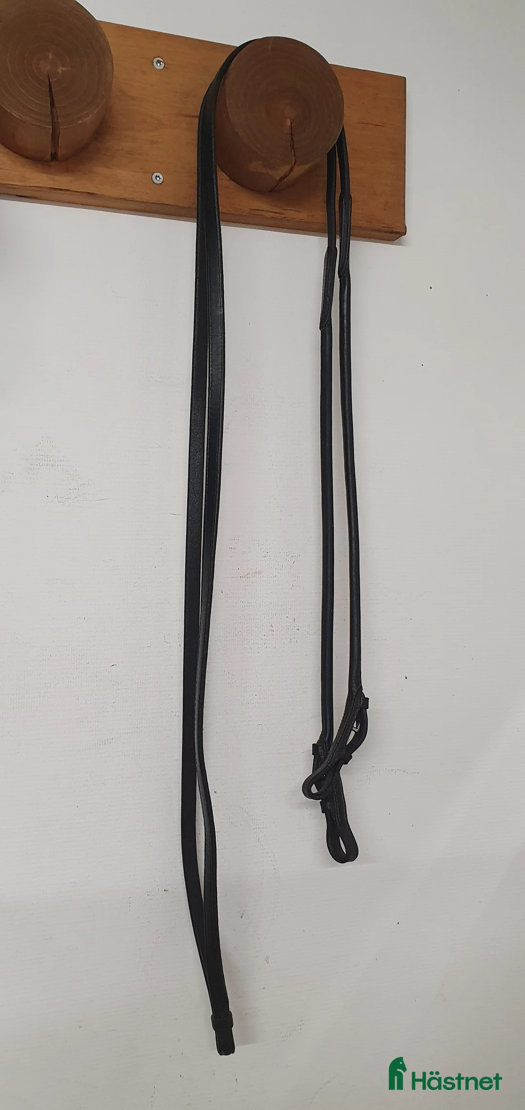 Träns hästutrustning till salu: Fint Döbert Classic rundsytt kandar/träns stl full i Hamneda - Annons 9