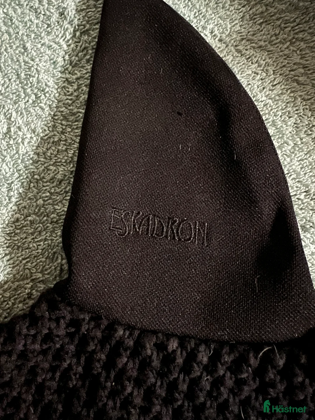 Övrig Hästutrustning hästutrustning till salu: Eskadron luva i Eskilstuna - Annons 2