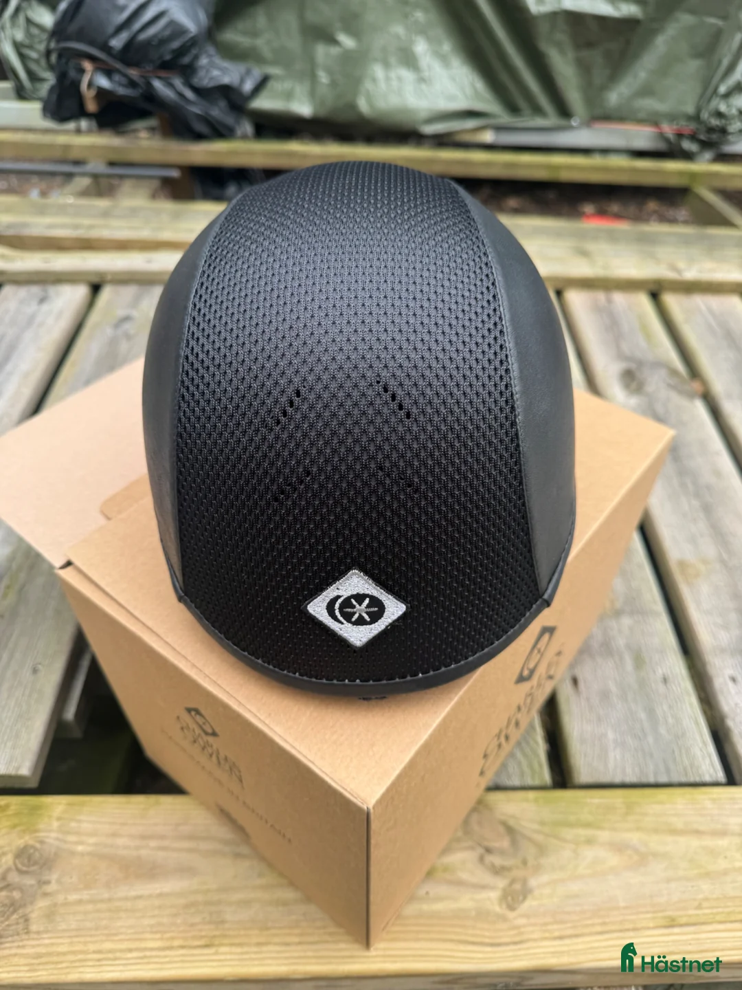 Hjälmar ryttarutrustning till salu: Snygg Sp8 CO Hjälm - Annons 2