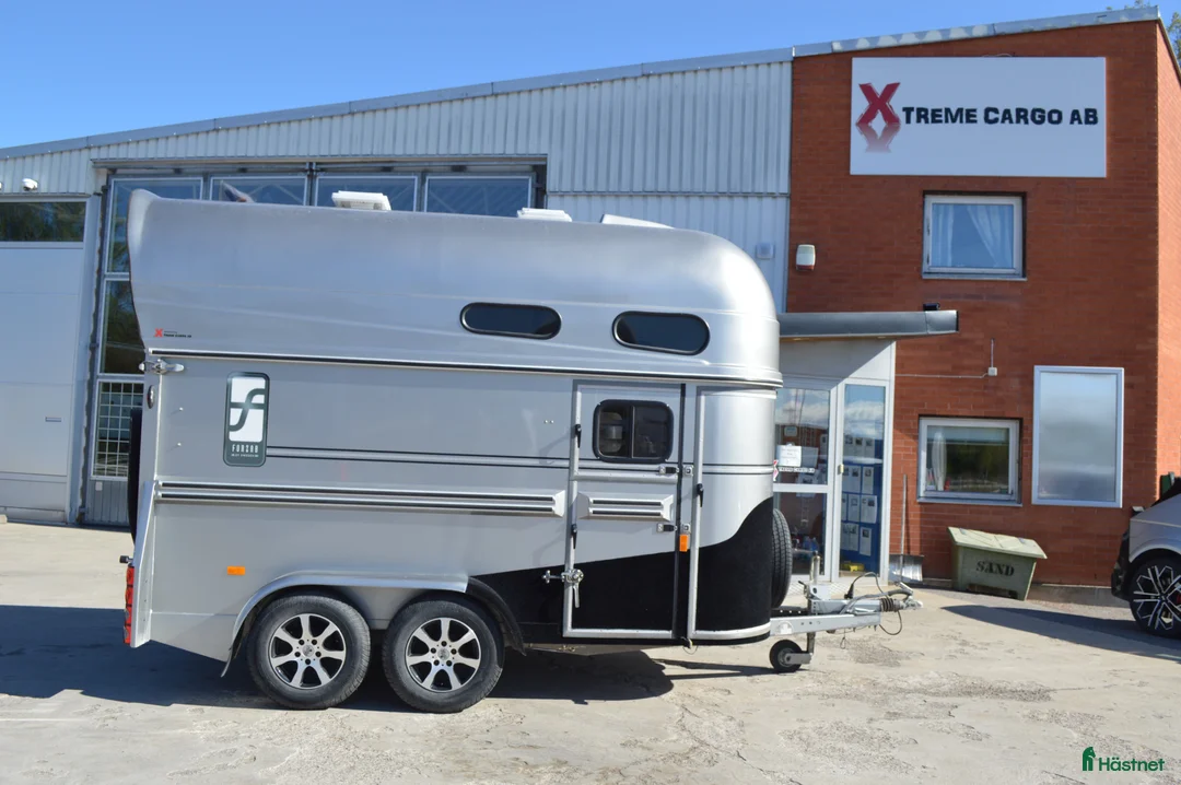 Hästtransporter  fordon & transport till salu: Forzab Boj Classic 226SEH 2019 Totalvikt 2600kg - Annons 2
