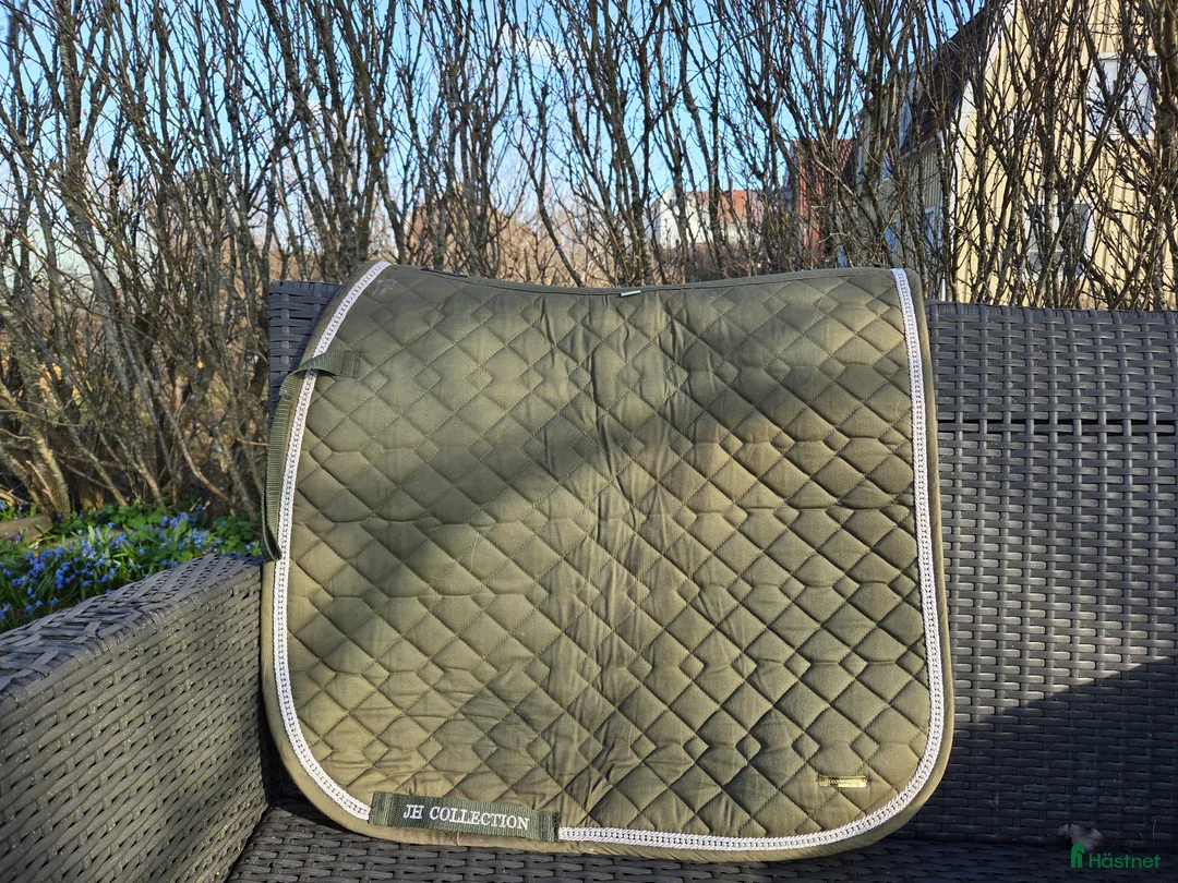 Schabrak & Vojlockar hästutrustning till salu: Dressyrschabrak  i Ulrika - Annons 2