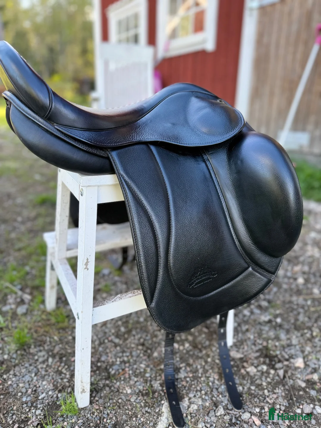 Sadlar hästutrustning till salu: Superfin töltrider - Annons 1