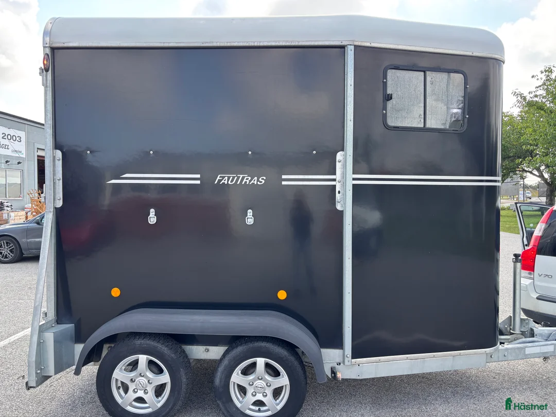 Hästtransporter  fordon & transport till salu: Prissänkt - Fautras JMS ! - Annons 2