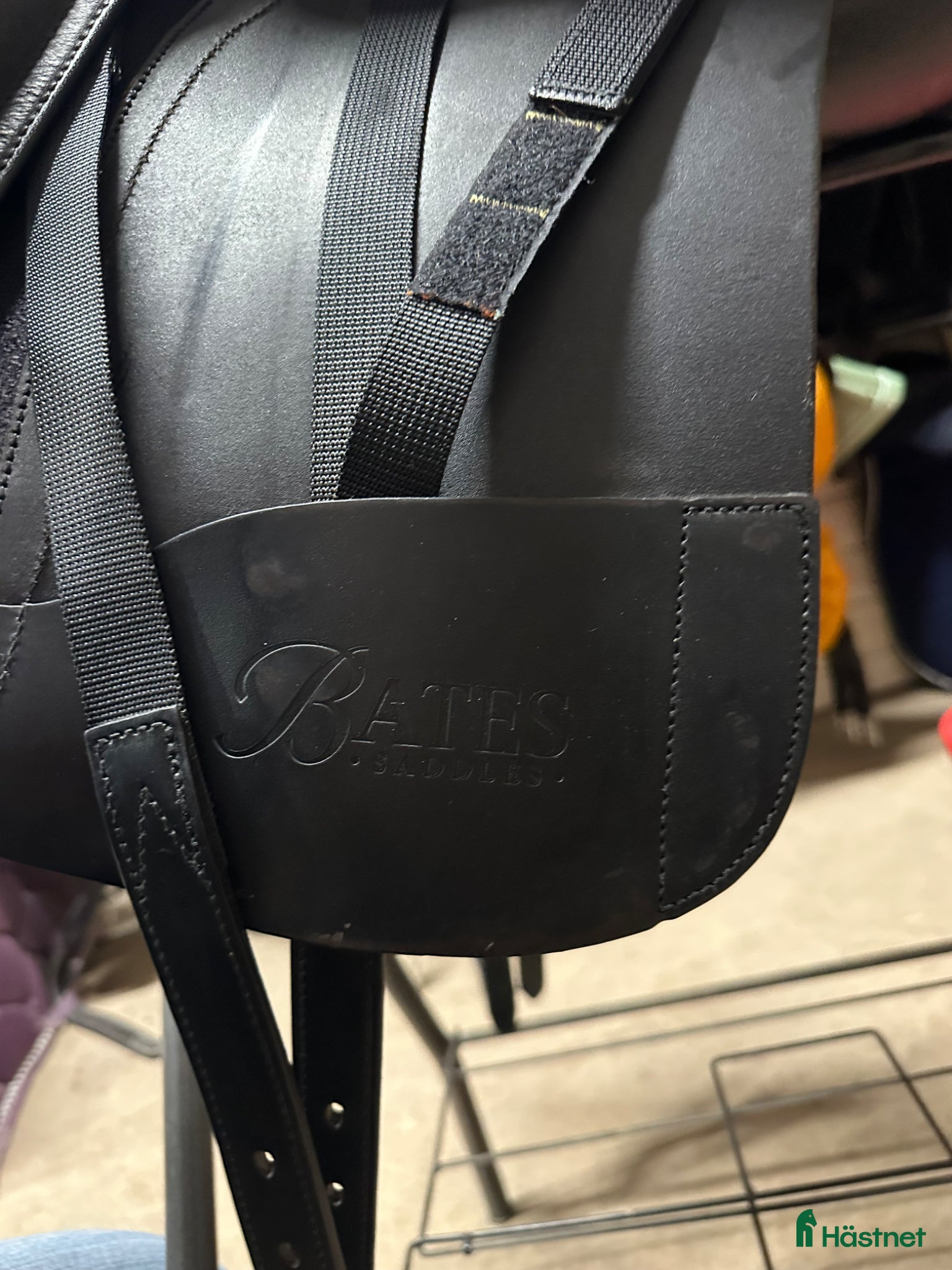 Sadlar hästutrustning till salu: Bates Dressage 17.5/M i Borlänge - Annons 6