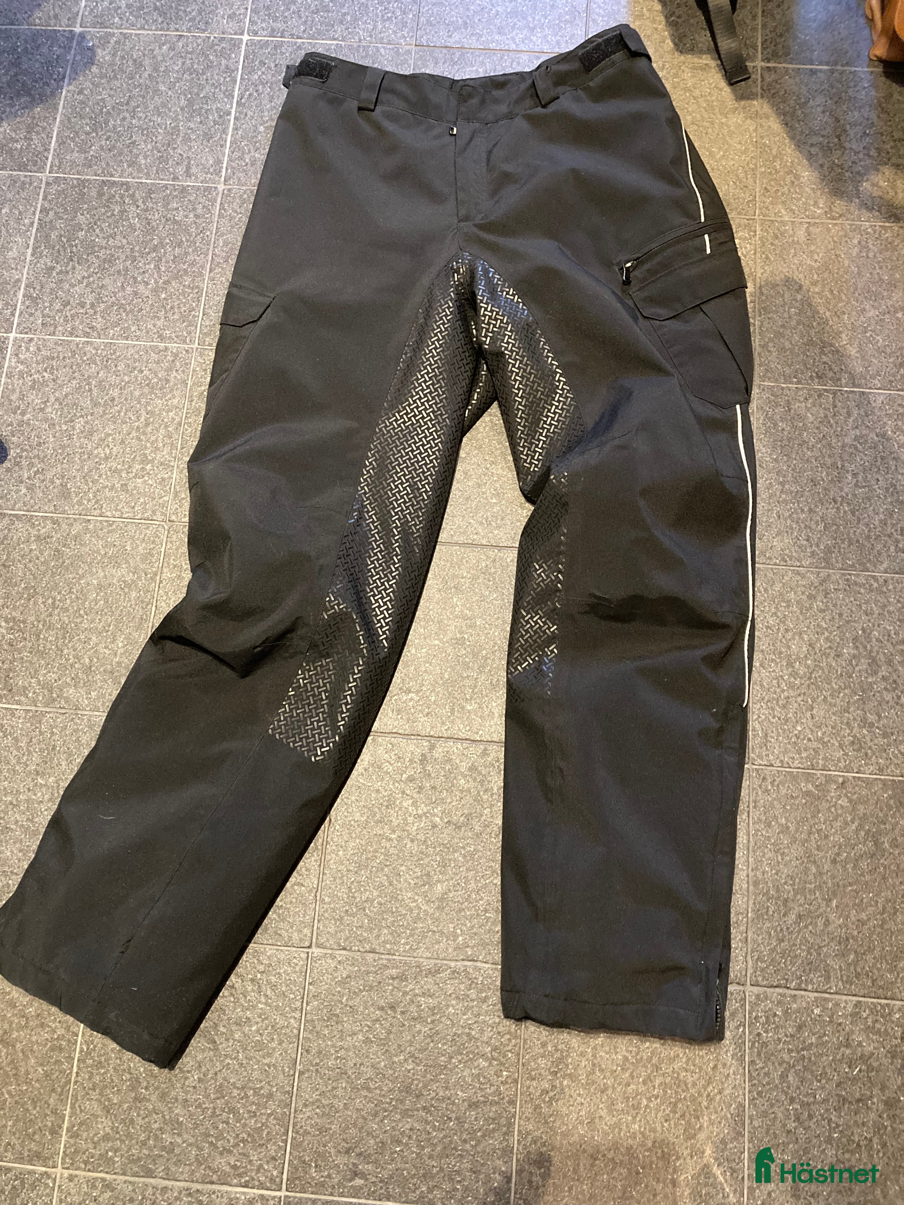 Ridbyxor ryttarutrustning till salu: Vinterridbyxa CRW i Värmdö - Annons 24