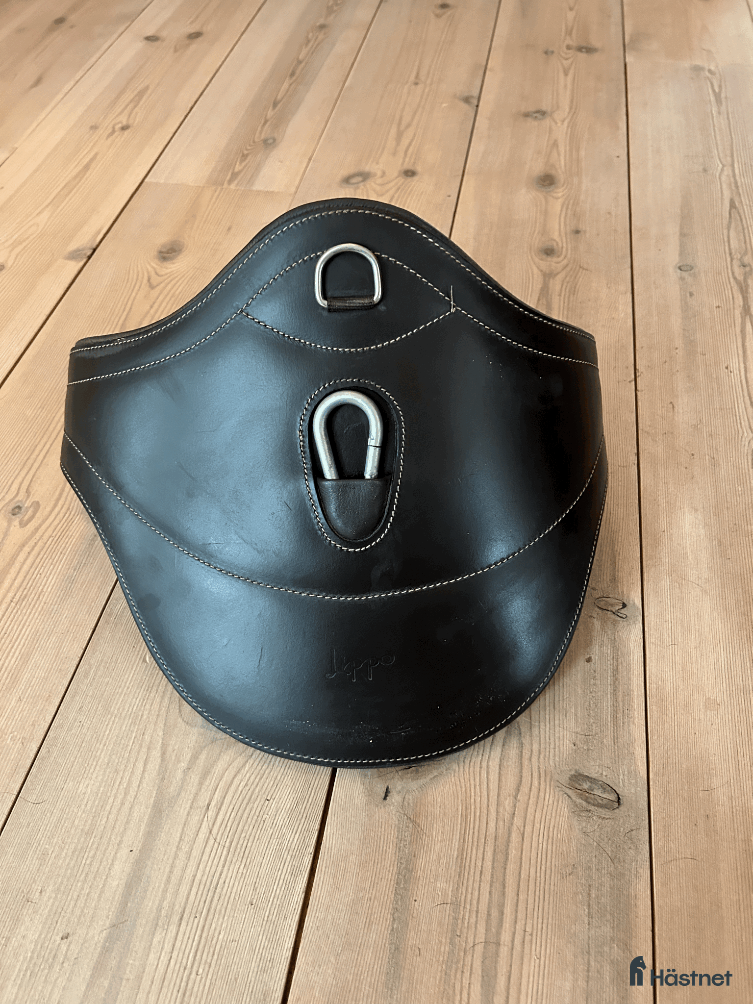 Sadeltillbehör hästutrustning Lippo magplatta - Annons 1