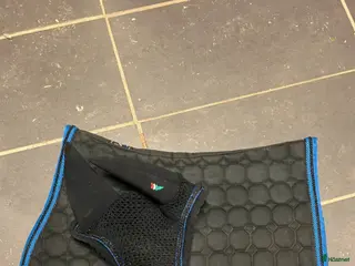 Schabrak & Vojlockar hästutrustning Equiline sett i Nybro - Annons 1