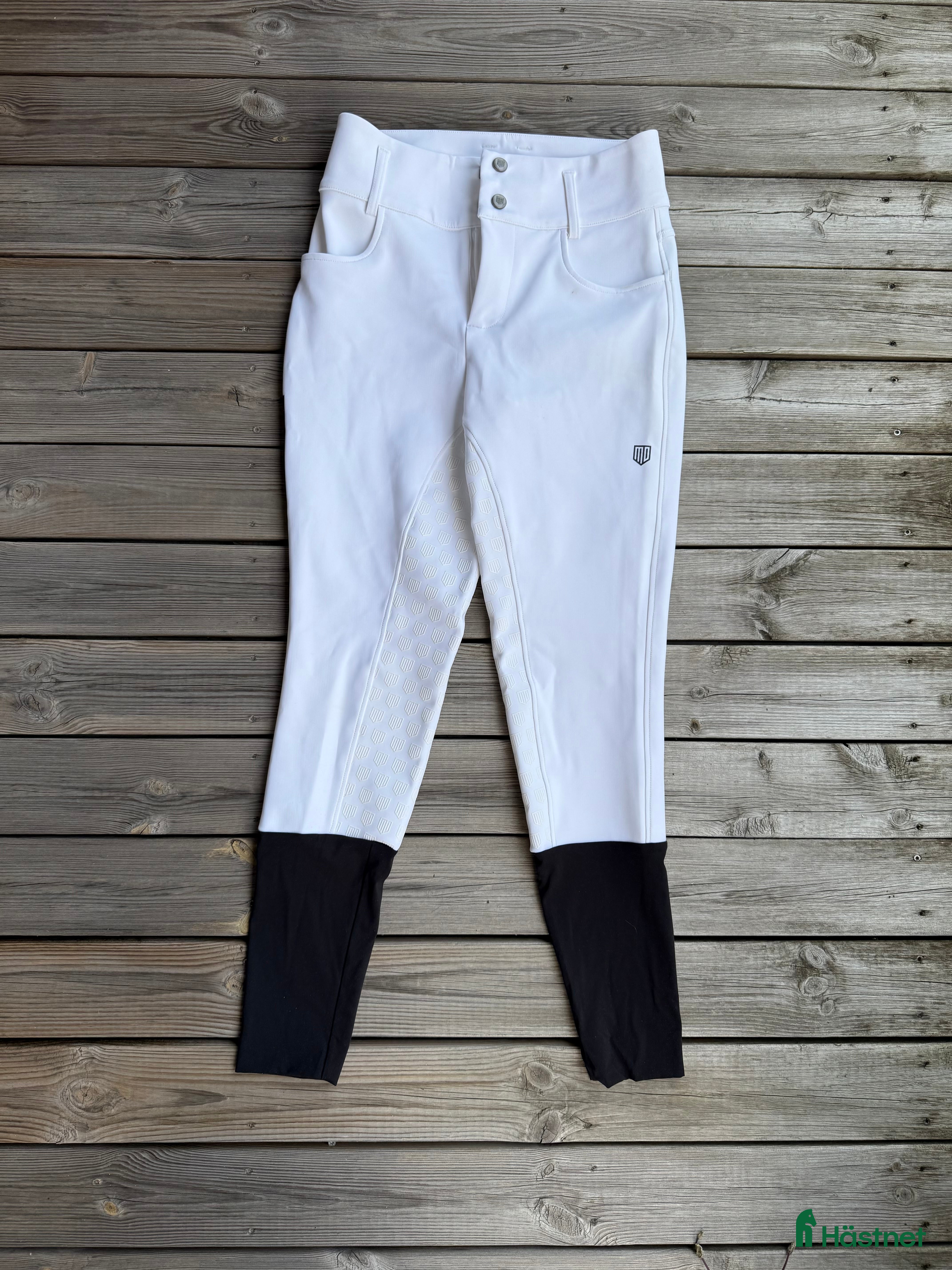 Ridbyxor ryttarutrustning till salu: Maya Delorez helskodda vita ridbyxor i Lund - Annons 6