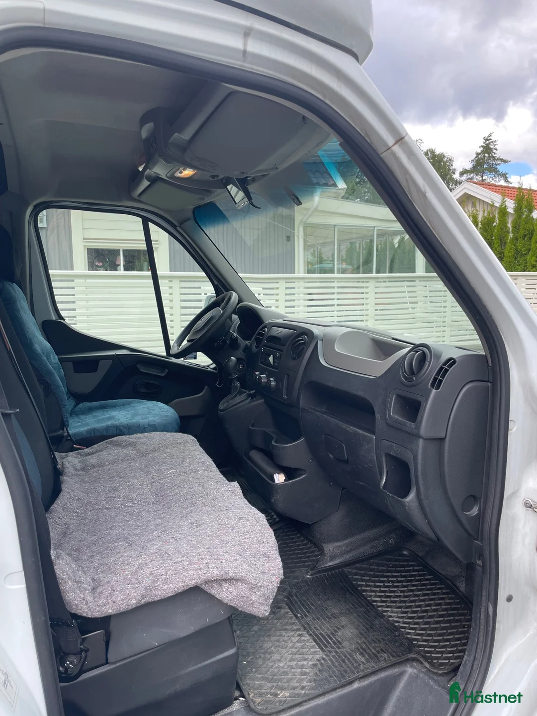 Hästlastbilar  fordon & transport till salu: Renault Master B-korts buss  - Annons 10
