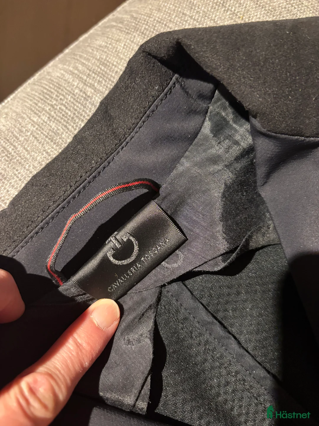 Jackor & Kavajer ryttarutrustning till salu: Cavalleria Toscana Juniorkavaj i Oxelösund - Annons 2