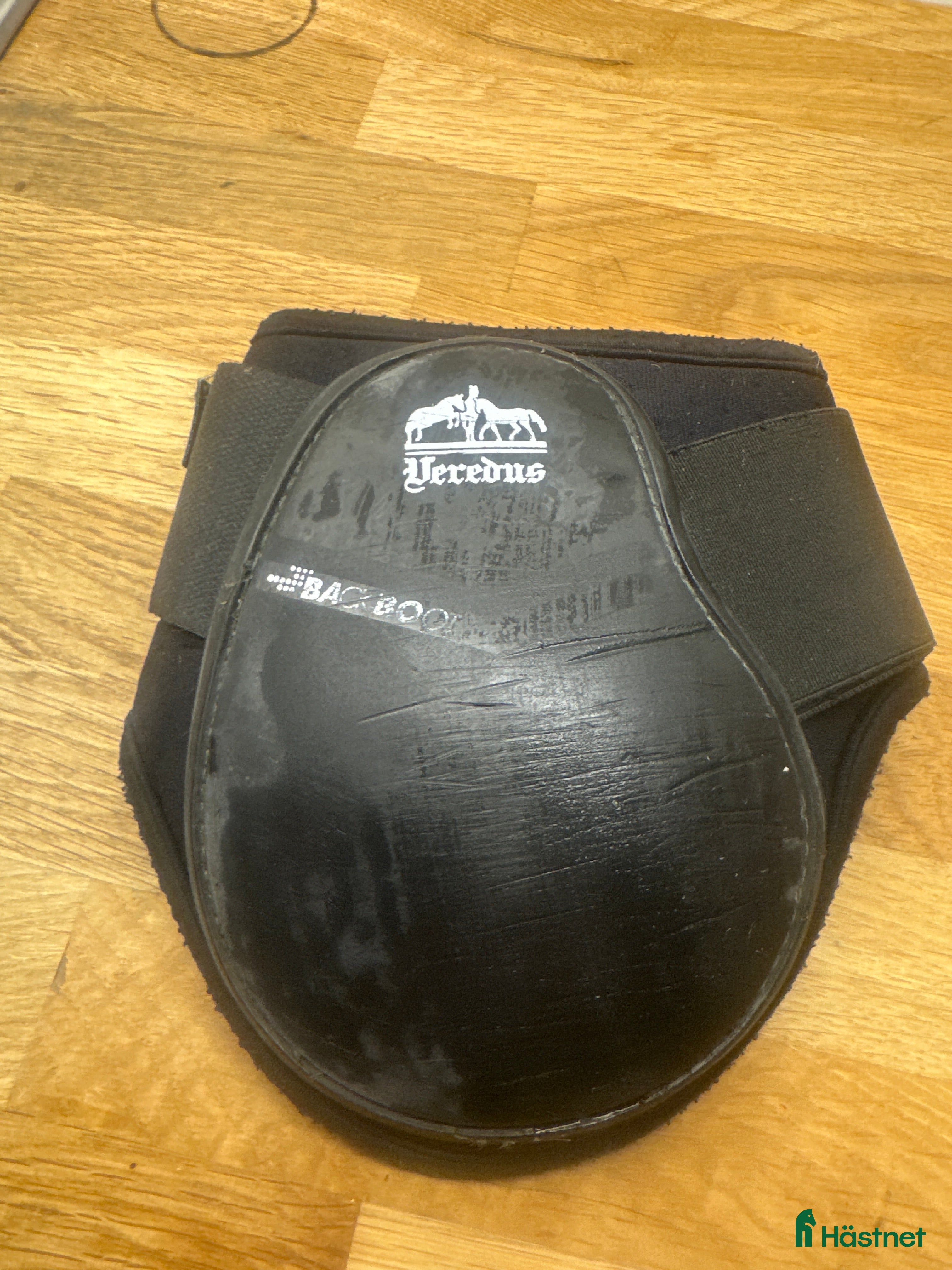 Benskydd hästutrustning Veredus bakskydd M svart  - Annons 13