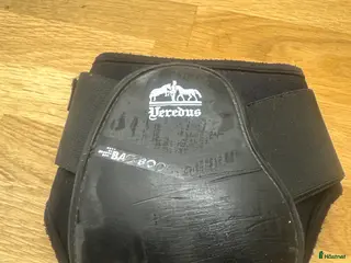 Benskydd hästutrustning Veredus bakskydd M svart - Annons 8