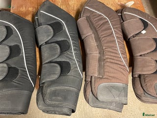 Benskydd hästutrustning till salu: Nya transportskydd (lappar kvar) i Vallberga - Annons 18