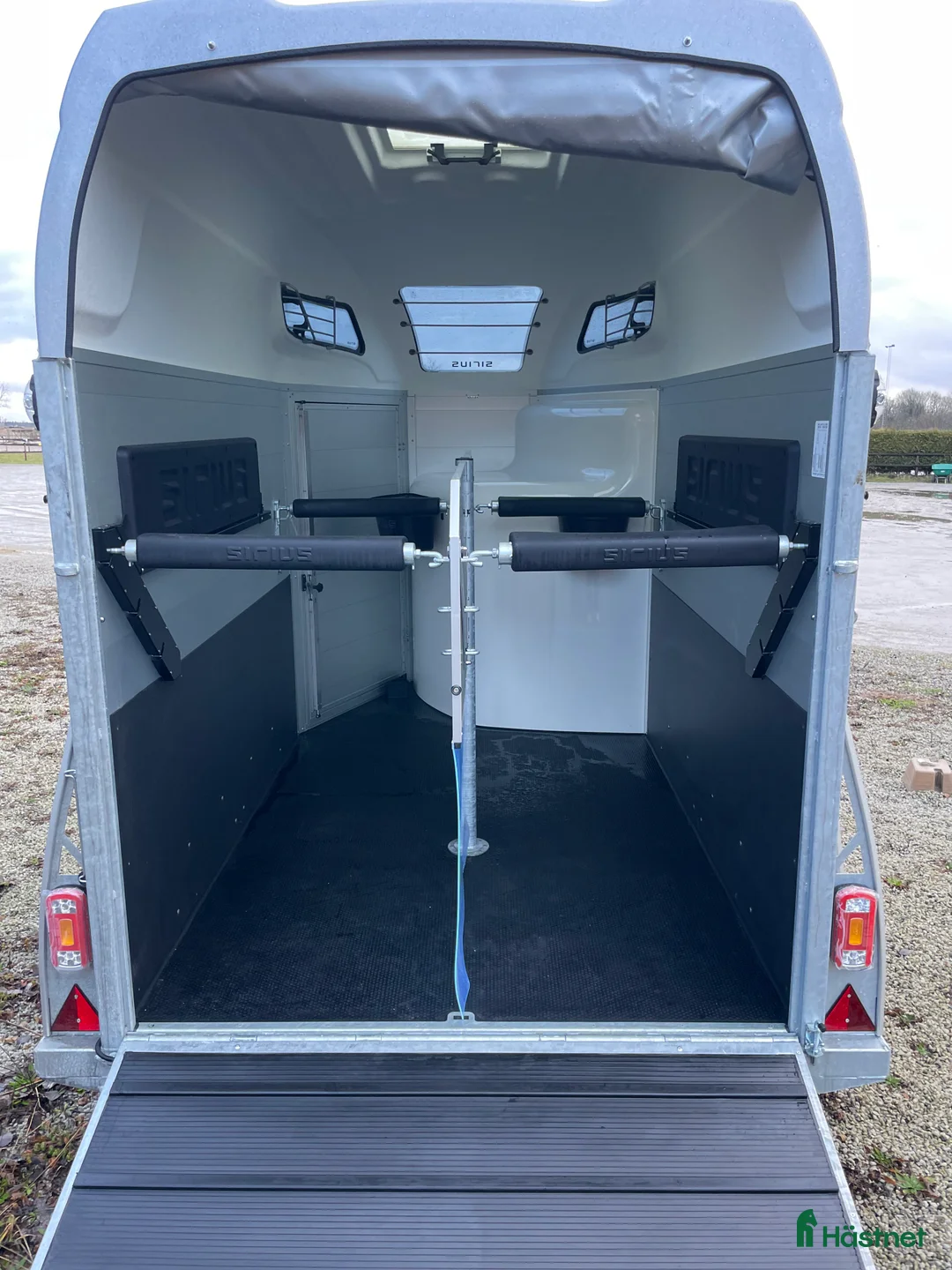 Hästtransporter  fordon & transport till salu: Slitstark och marknadens stabilaste konstruktion. i Flyinge - Annons 3