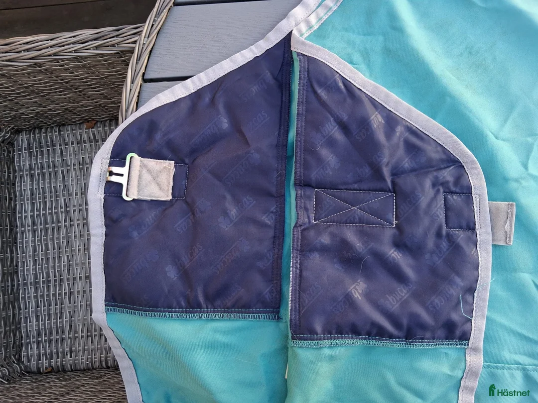 Täcken hästutrustning till salu: Täcken 130-135 cm i Ljungbyholm - Annons 4