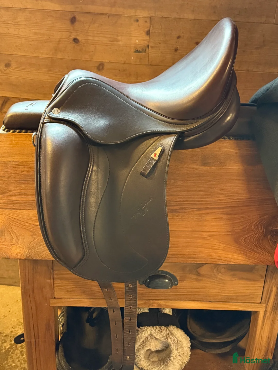 Sadlar hästutrustning till salu: Equipe Emporio 15”  i Drottningholm - Annons 2