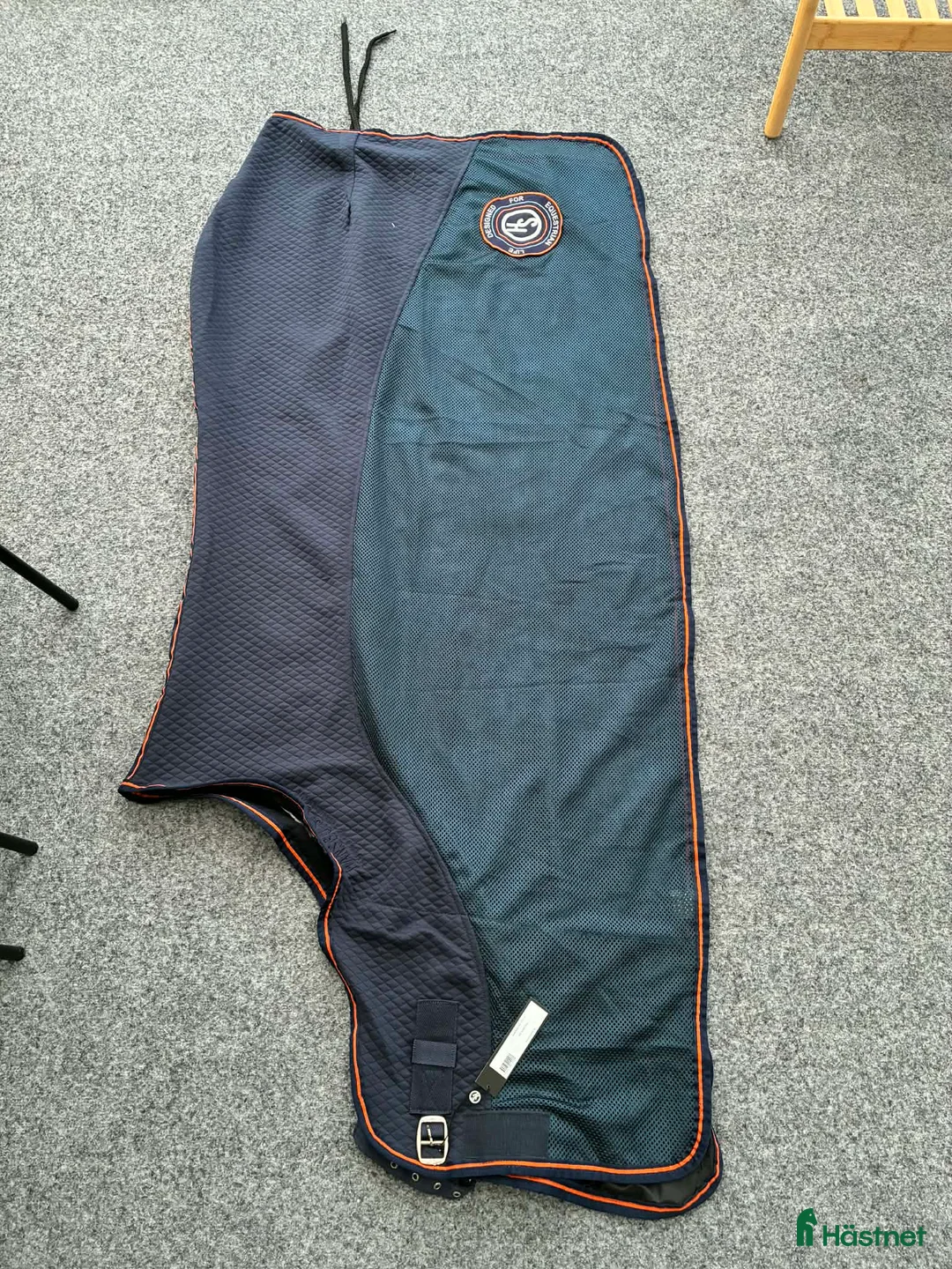 Täcken hästutrustning till salu: Hansbo svettäcke transporttäcke stl 125 NYTT! - Annons 1