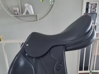Sadlar hästutrustning Equipe Synergy 17.5 N +2 M - Annons 1