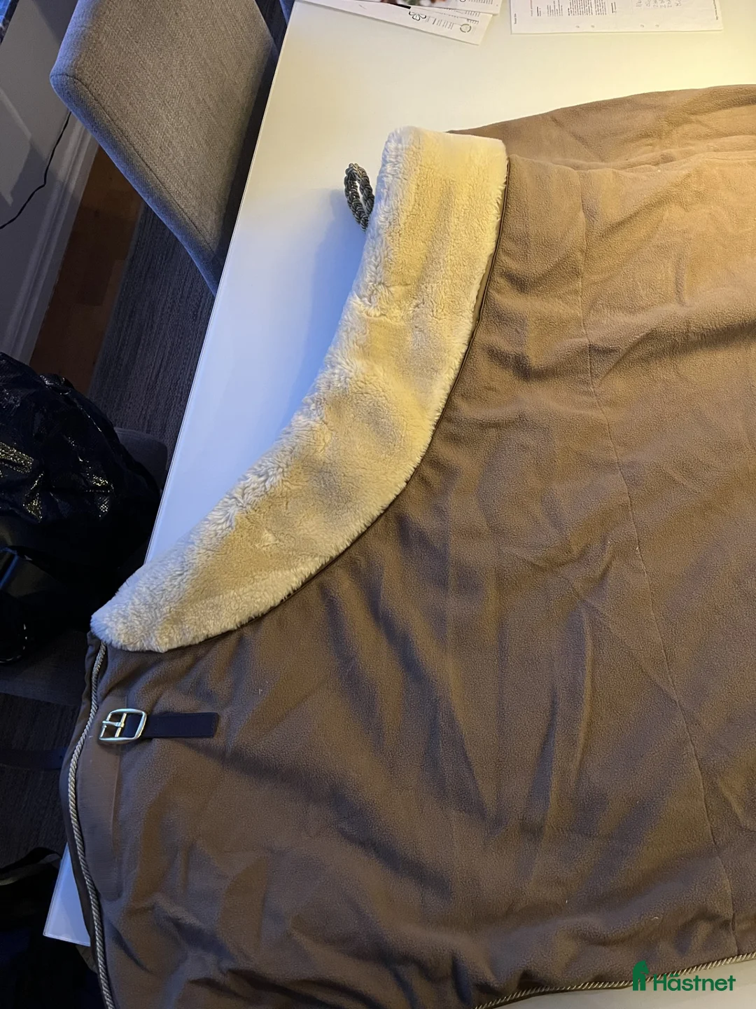 Täcken hästutrustning till salu: Equestrain Stockholm täcke, ES täcke i Trångsund - Annons 3