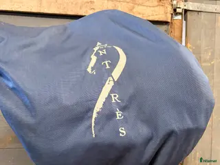 Sadlar hästutrustning Antarés Altair hoppsadel 17,5 - Annons 1