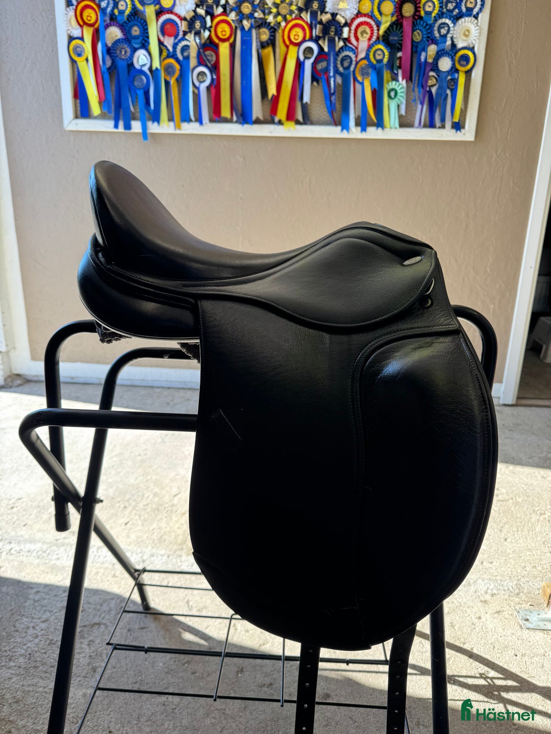 Sadlar hästutrustning till salu: Tekna Letek  i Skivarp - Annons 1