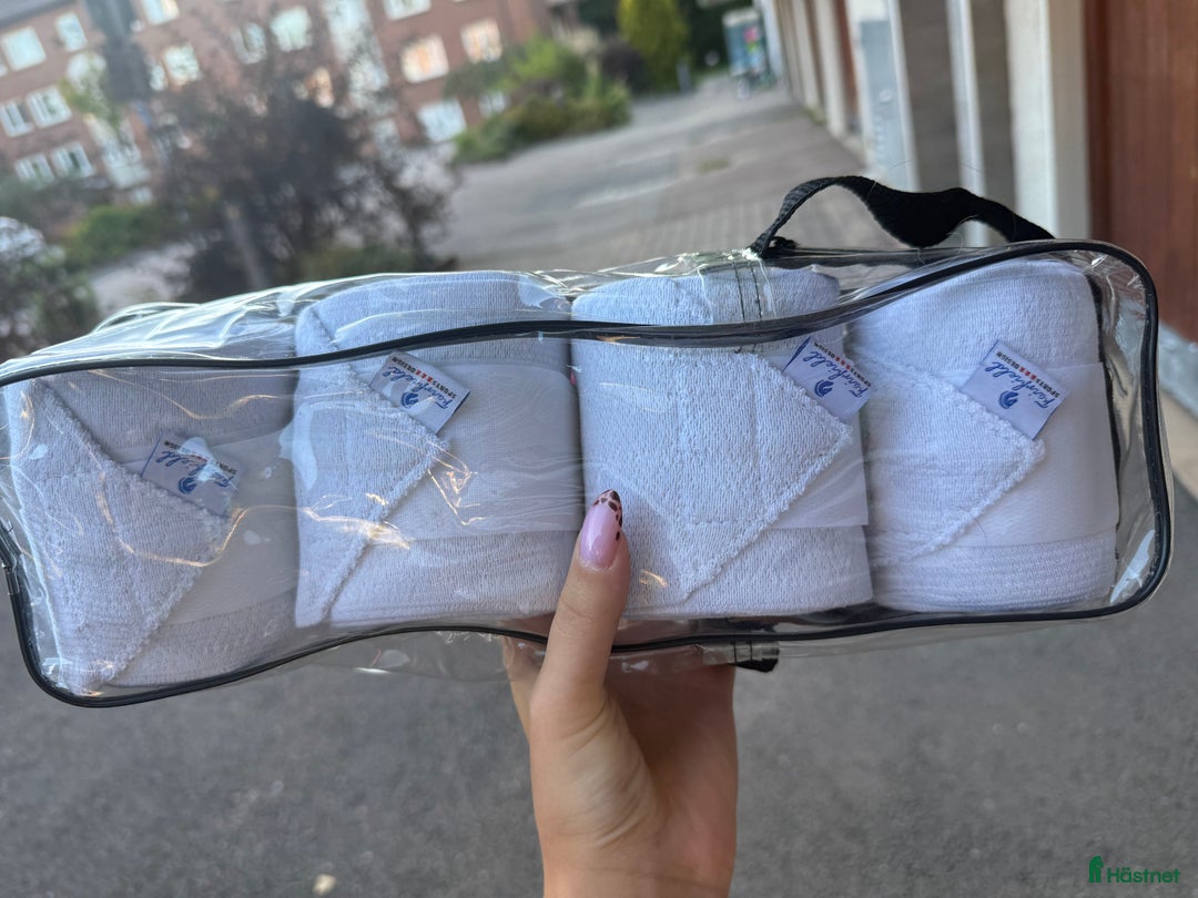 Benskydd hästutrustning till salu: Lindor + paddar i Borås - Annons 2