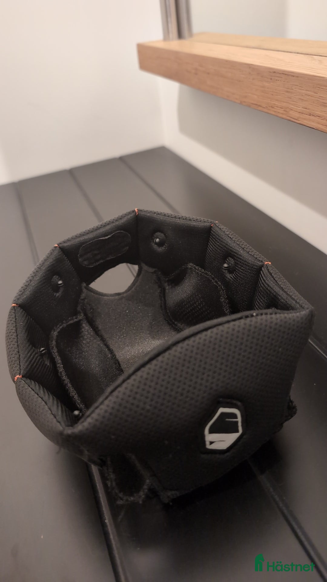 Hjälmar ryttarutrustning till salu: Samshield Liner 56  i Kalmar - Annons 1