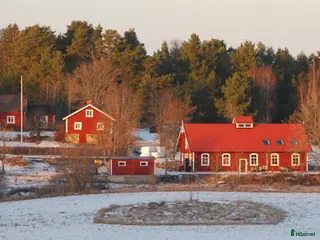 stallplats Boxplats i Gottröra med fin WE-bana - Annons 20