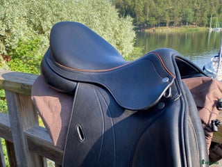Sadlar hästutrustning till salu: Equipe Expression Linnea i Ljusterö - Annons 5