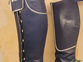 Ridstövlar ryttarutrustning till salu: Ridstövlar i Båstad - Annons 1