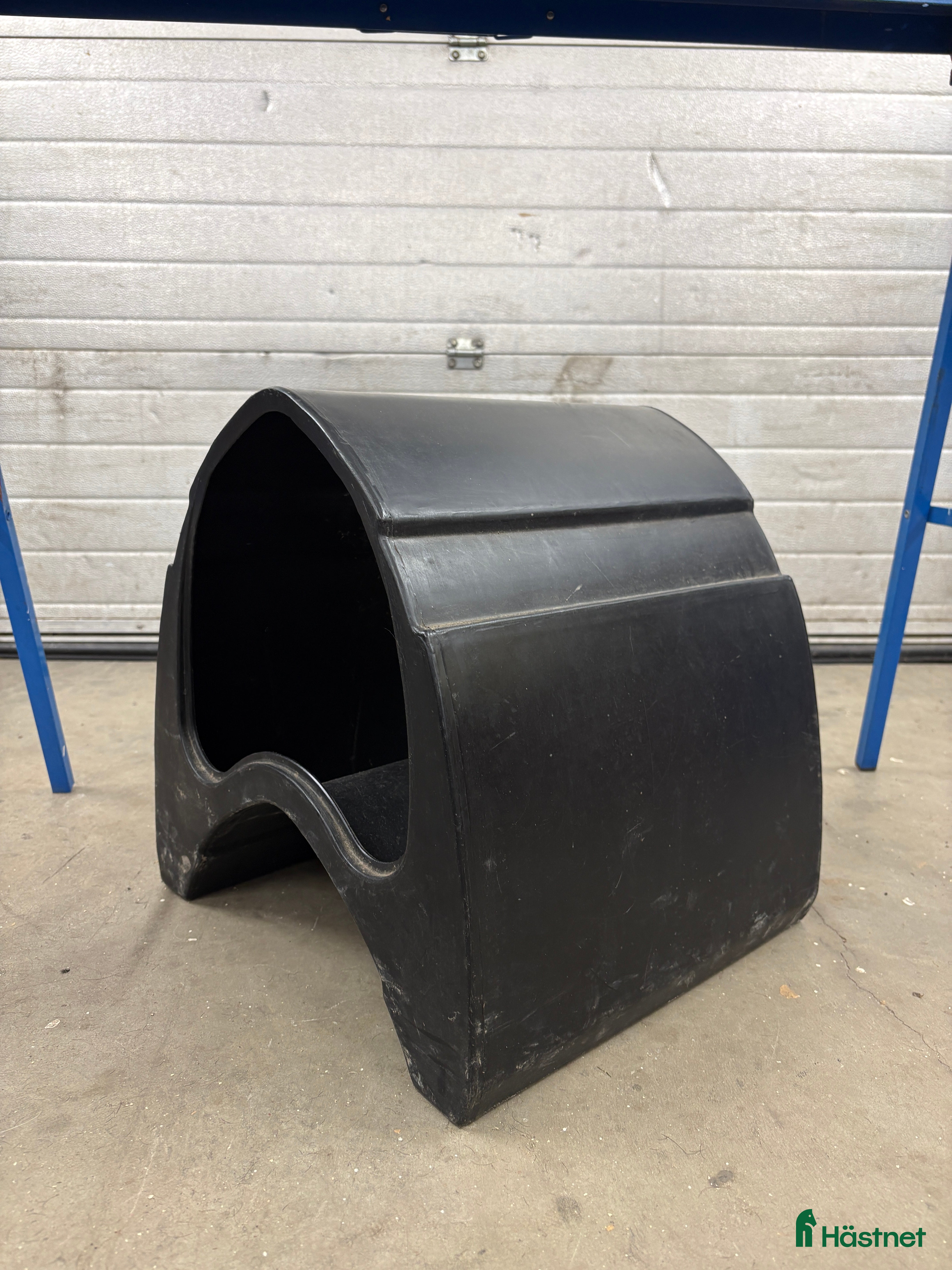 Övrig Hästutrustning hästutrustning till salu: Sadelbock i plast med förvaring i Täby - Annons 22