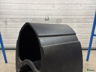 Övrig Hästutrustning hästutrustning till salu: Sadelbock i plast med förvaring i Täby - Annons 2